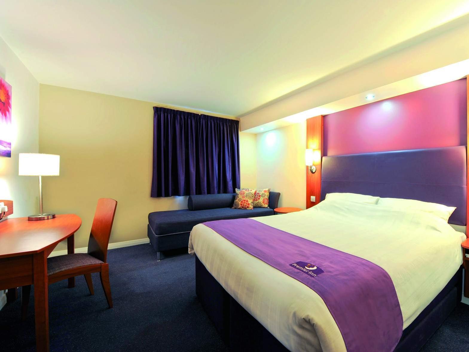 Premier Airport Business Park Hotel